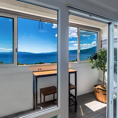 Apartment Calypso Rijeka